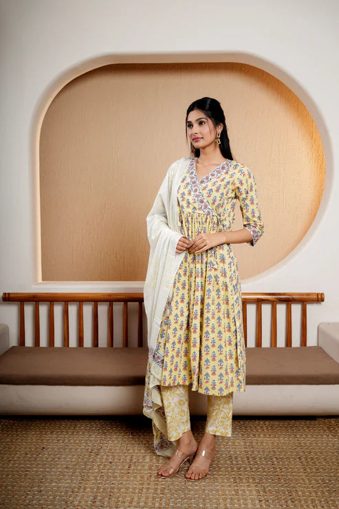 Sunlit Grace – Printed Suit Set with Yellow Accents