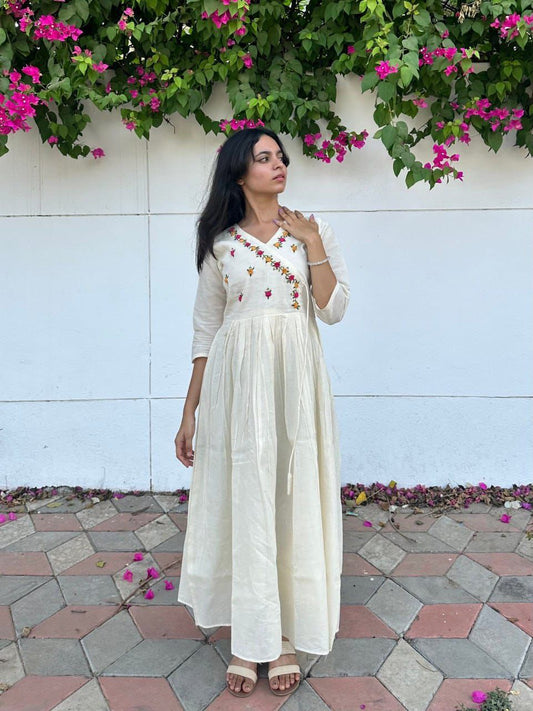Gulnaar – Ivory Flared Kurti with Floral Embroidery